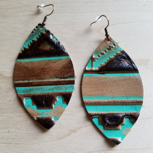 Leather oval earrings in navajo Earrings green 1 