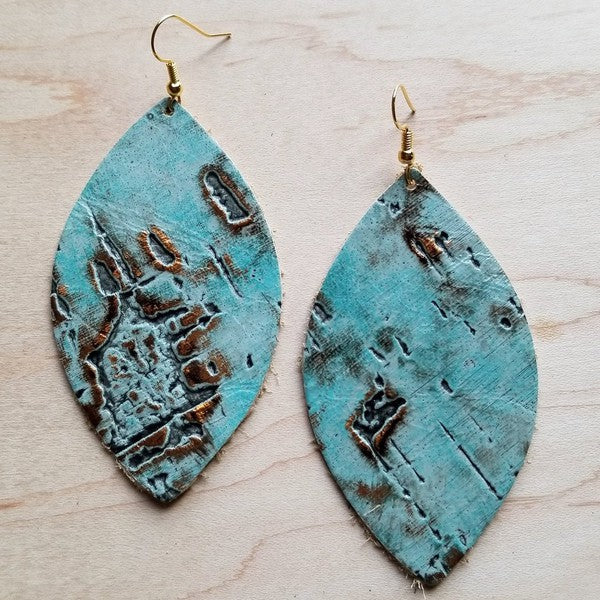 Leather oval earrings in turquoise metallic Earrings blue 1 