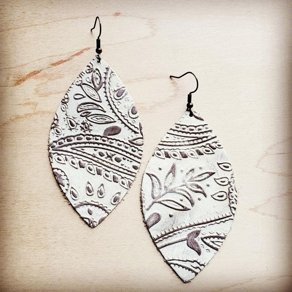 Leather Oval Earring Oyster Paisley leather rearings oyster 1 