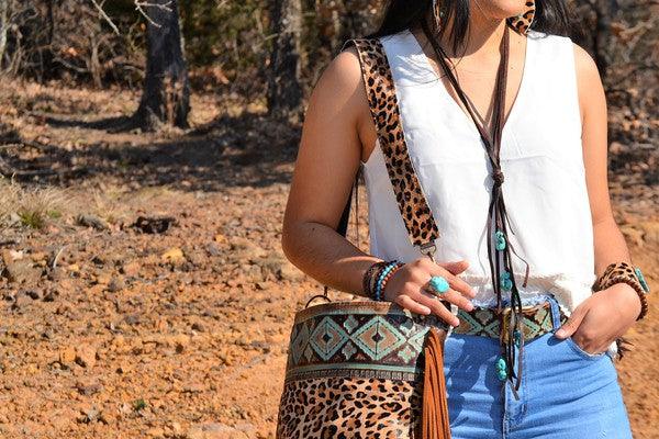 Brown Lasso Necklace with Turquoise Accents - Three Mad Hatters Mercantile 