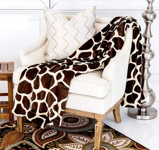 Giraffe Super Soft Cozy Bed Throw Flannel Blanket Throw Blankets   