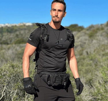 Airsoft Gloves w Touchscreen Fingertip Capability