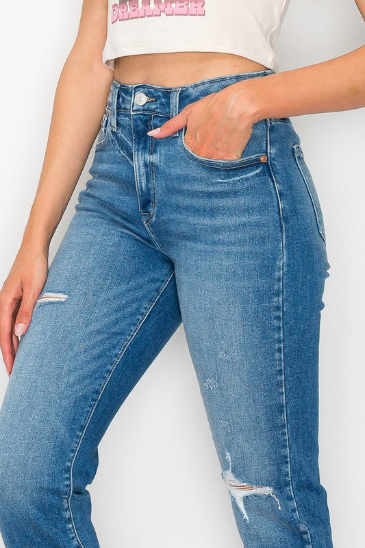 HIGH RISE TAPERED LEG Cropped Jeans   