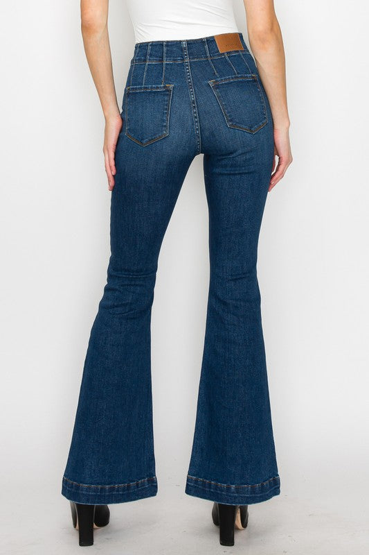 HIGH  RISE MODERN FLARE Flare Leg Jeans   