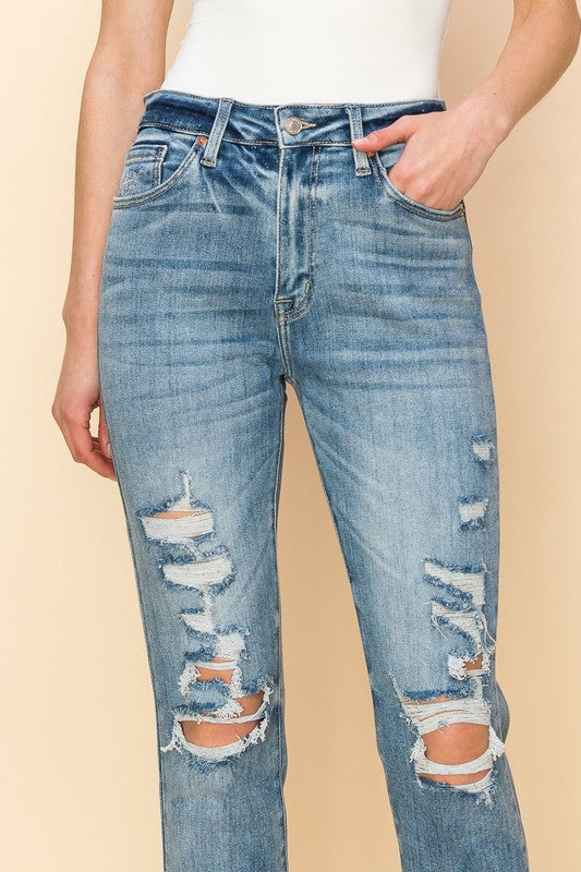 HIGH RISE STRETCH DISTRESSED MOM JEANS Mom Jeans   