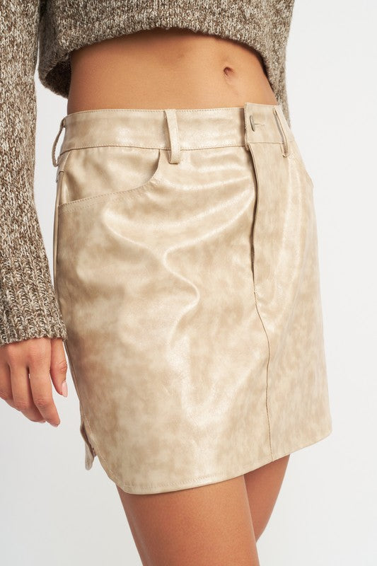 MINI SKIRT WITH SHORT HEM Mini Skirt   