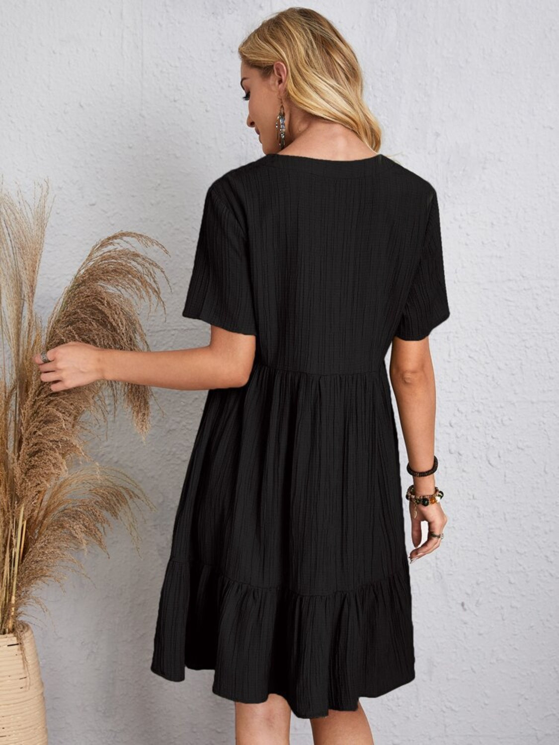 Full Size V-Neck Short Sleeve Dress  Black S 