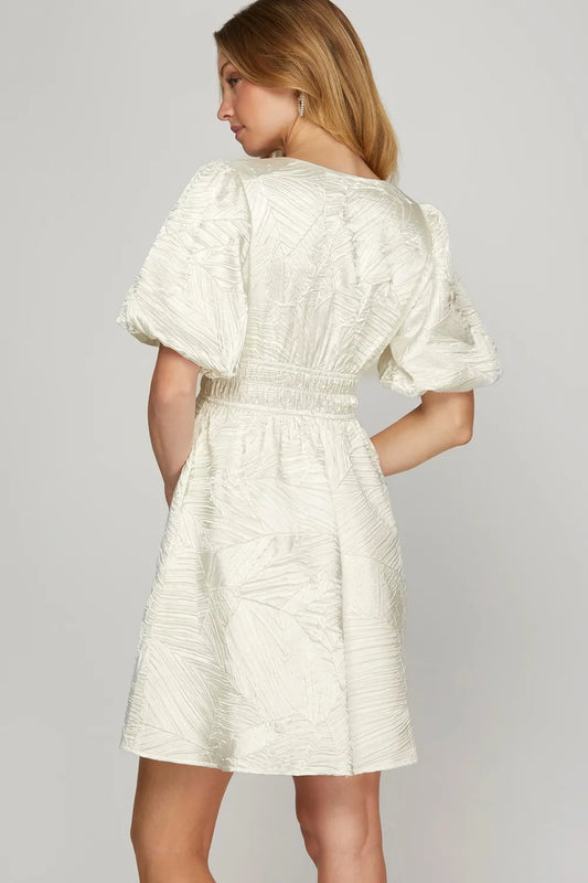 She + Sky Crinkle Woven V-Neck Balloon Sleeve Mini Dress Womens Mini Dress