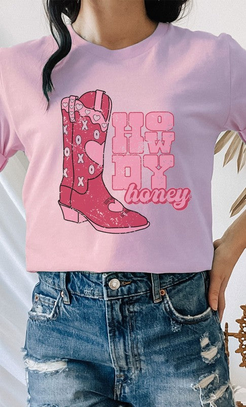 Howdy Honey XOXO Boots Valentines Graphic Tee Womens Graphic T-shirt Pink S 