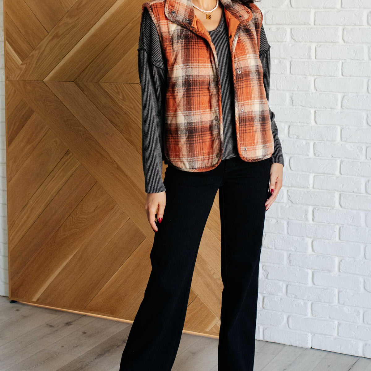 Kinda Sorta Ribbed Top in Charcoal - Three Mad Hatters Mercantile 