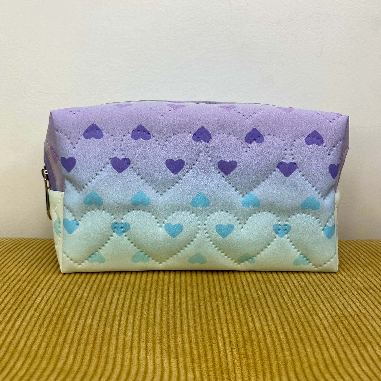 Stand Up Rectangle Zip Bag - Hearts    