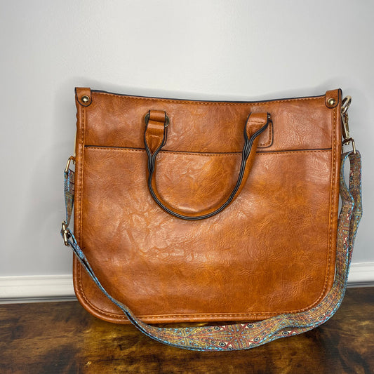 Aubree + Handle - Crossbody Purse Camel