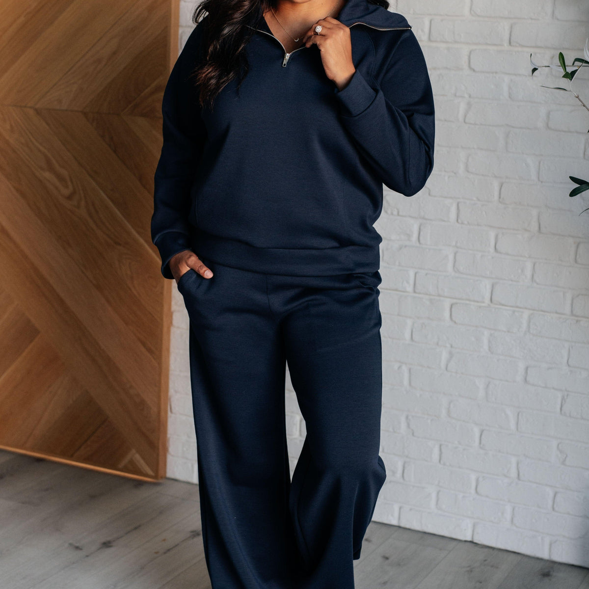 Hamptons Travel Half Zip Pullover in Navy - Three Mad Hatters Mercantile 