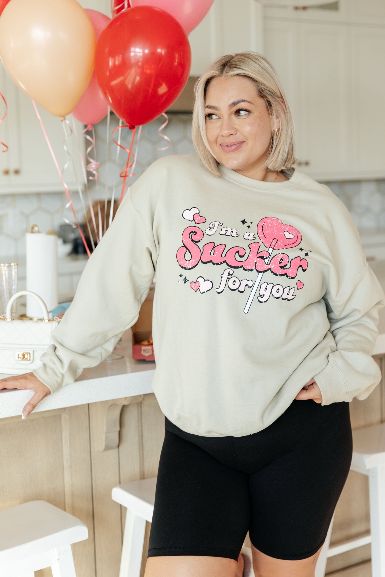 I'm A Sucker For You Valentine Pullover Tops   