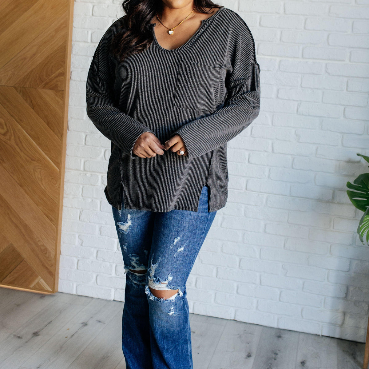 Kinda Sorta Ribbed Top in Charcoal - Three Mad Hatters Mercantile 