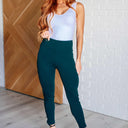 Magic Ankle Crop Skinny Pants in Hunter Green