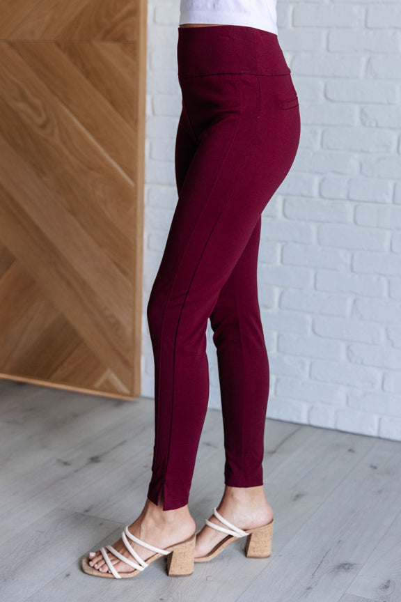 Magic Skinny 28" Pants in Wine Bottoms   