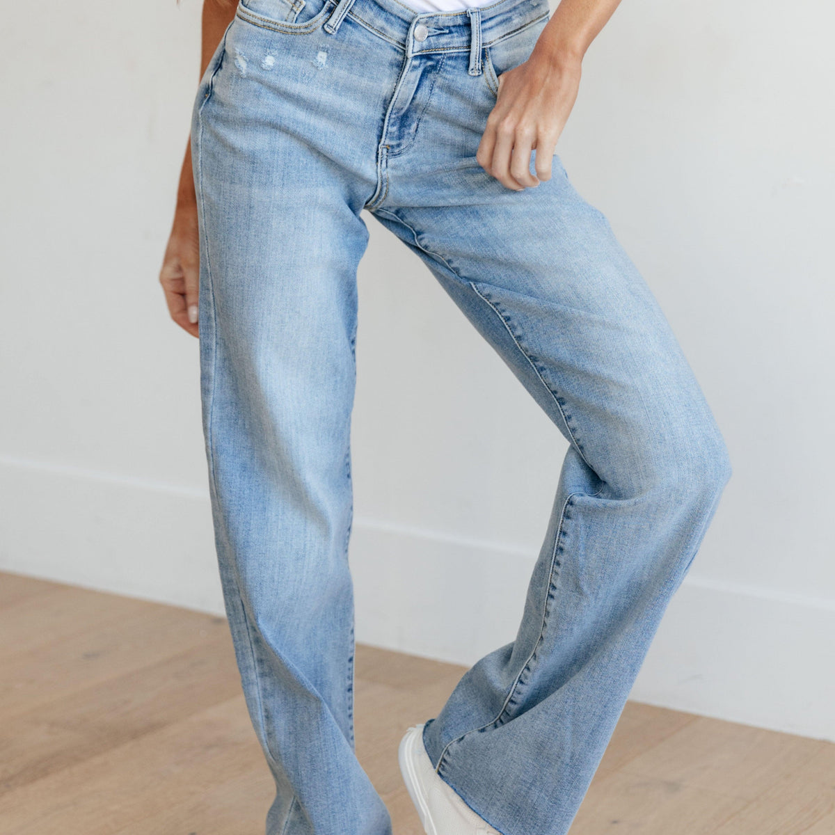 Mildred High Rise V Front Waistband Straight Jeans - Three Mad Hatters Mercantile 