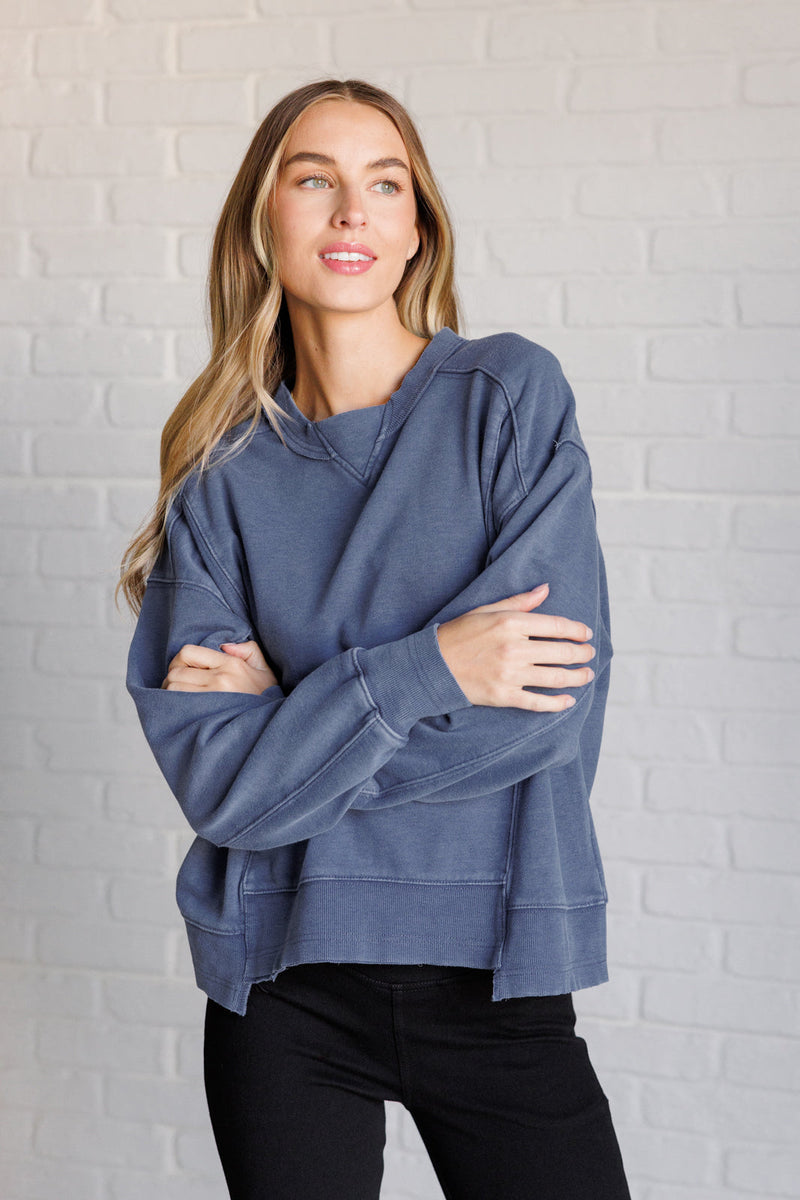 Quick Fix Mineral Wash Crew Neck Pullover in Psychic Tops   