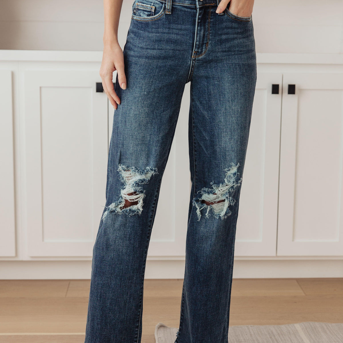 Judy Blue- Rose High Rise 90's Straight - Three Mad Hatters Mercantile 