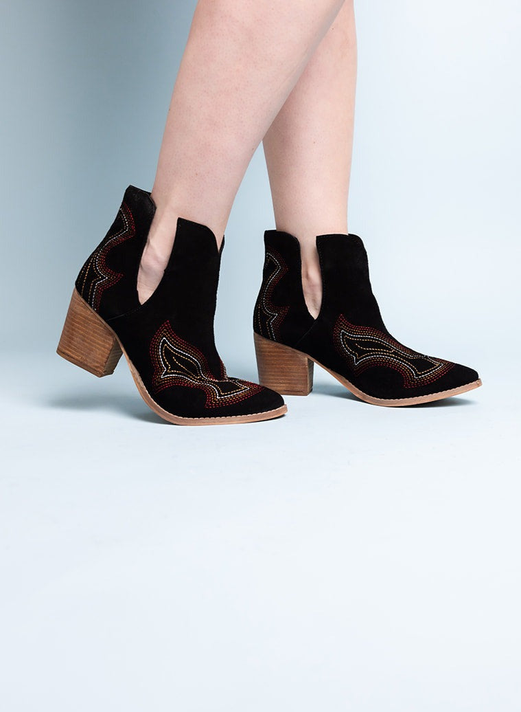 Journee Ankle Boots in Black Western Ankle Booties   