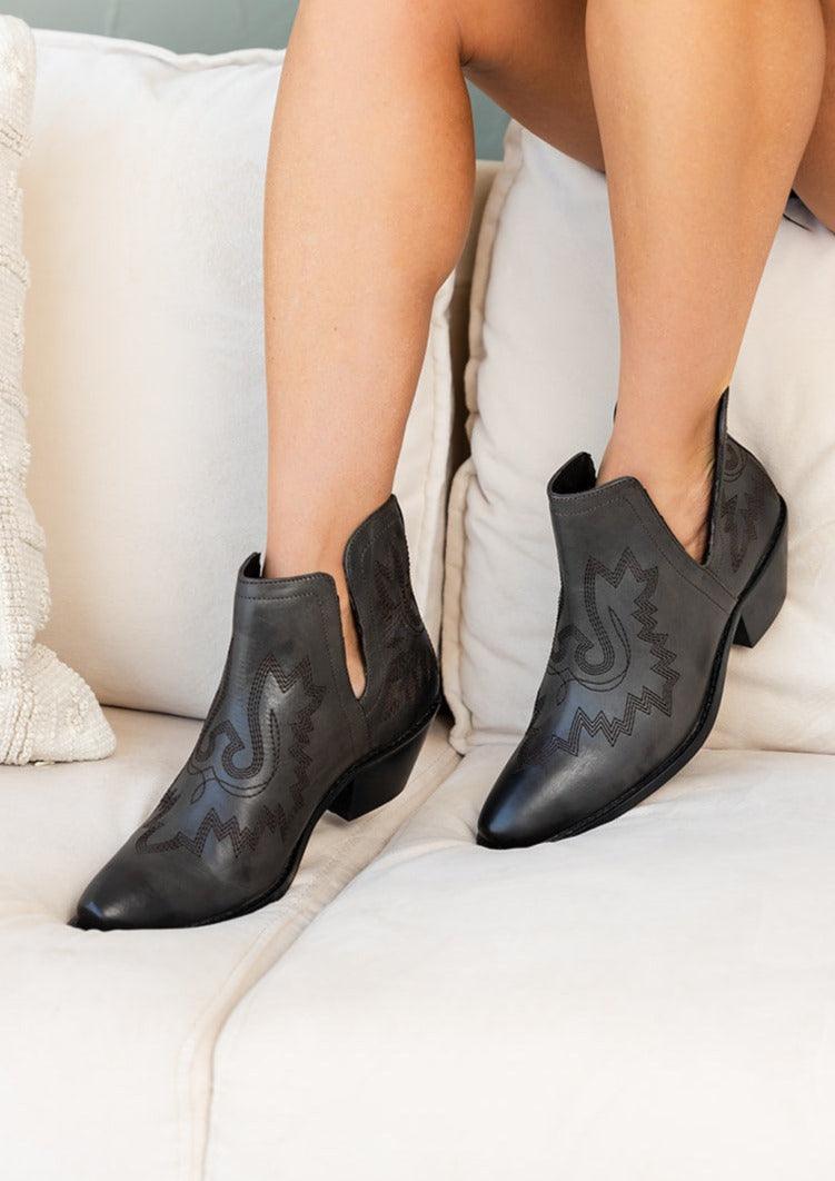 Kickin' Booties in Black - Three Mad Hatters Mercantile 