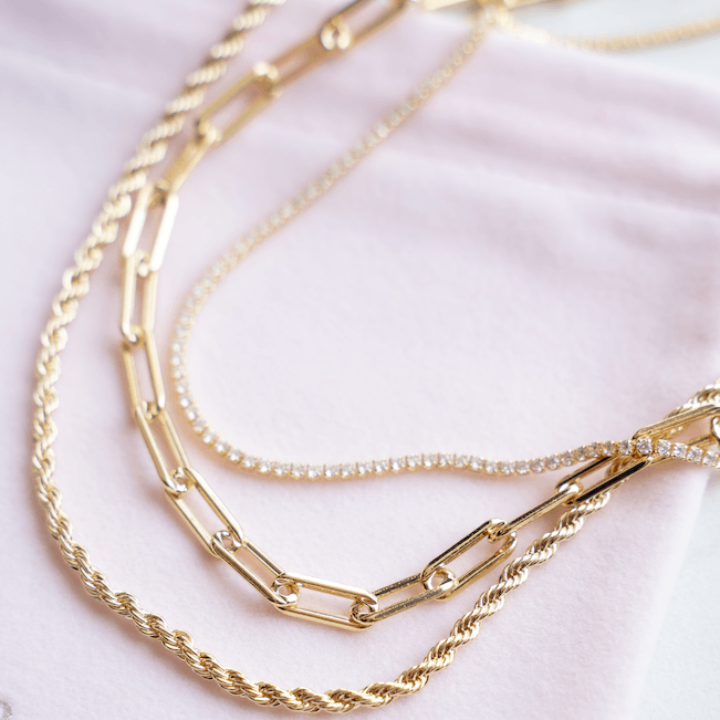 The Leo Chain - Three Mad Hatters Mercantile 