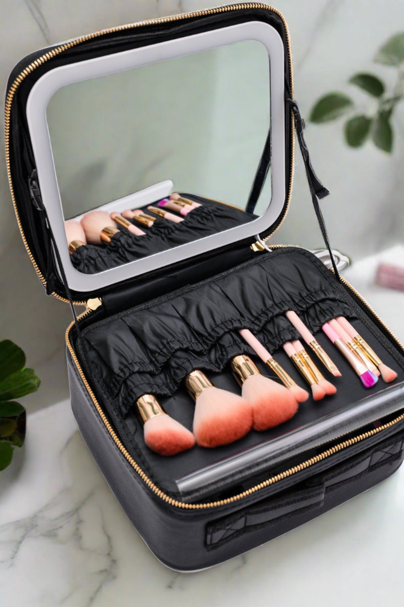 She's All That LED Makeup Case in White Health & Beauty   