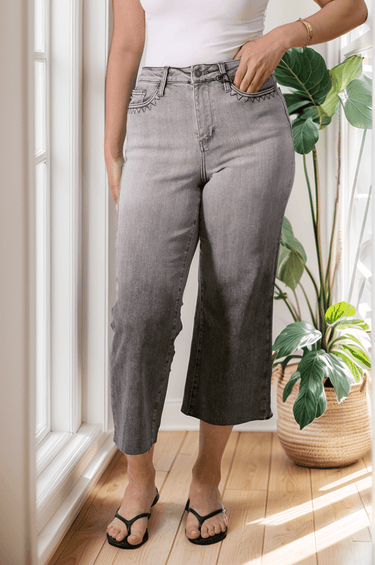 Smokeshow Strolls Judy Blues