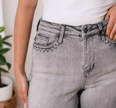 Smokeshow Strolls Judy Blues