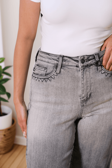 Smokeshow Strolls Judy Blues