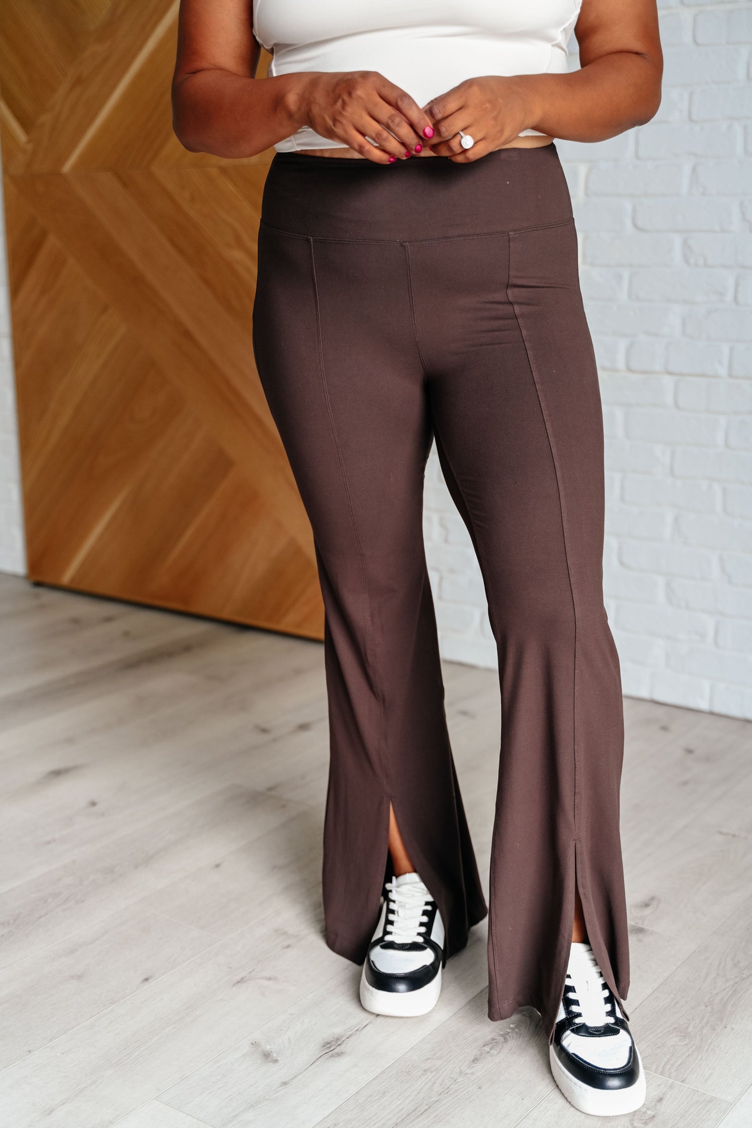 Stamina Stride Flare Leggings in Espresso Womens Athleisure   