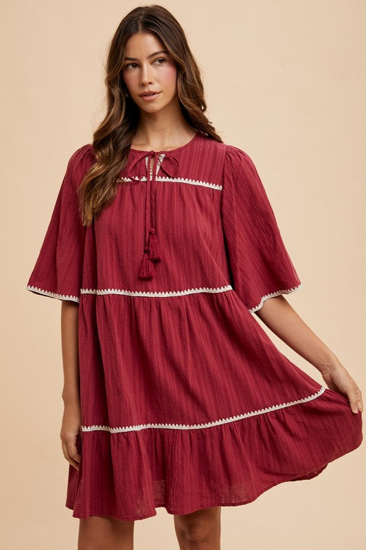 Annie Wear Tassel Contrast Trim Tie Neck Half Sleeve Tiered Dress Womens Dresses