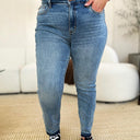 Judy Blue Mid Rise Rigid Magic Release Hem Jeans