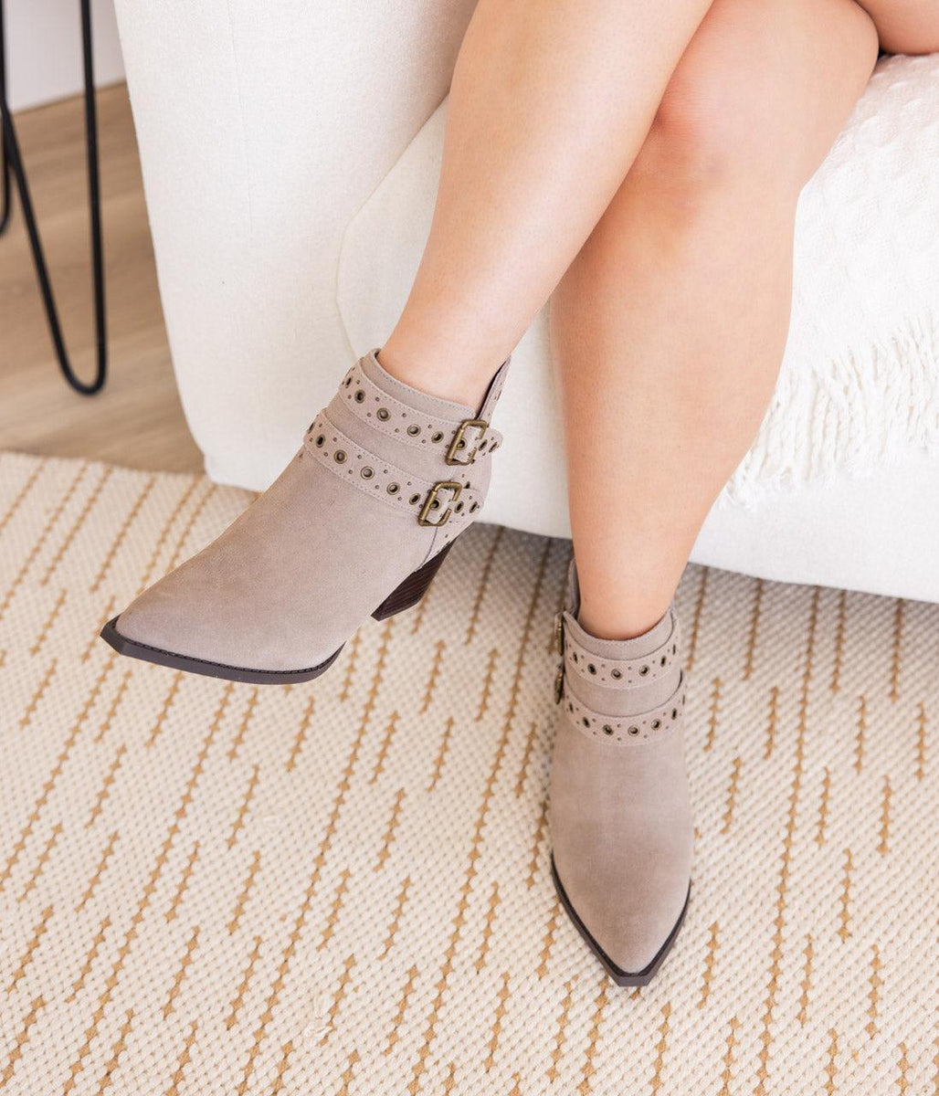 Elsa Leather Ankle Boot in Taupe - Three Mad Hatters Mercantile 