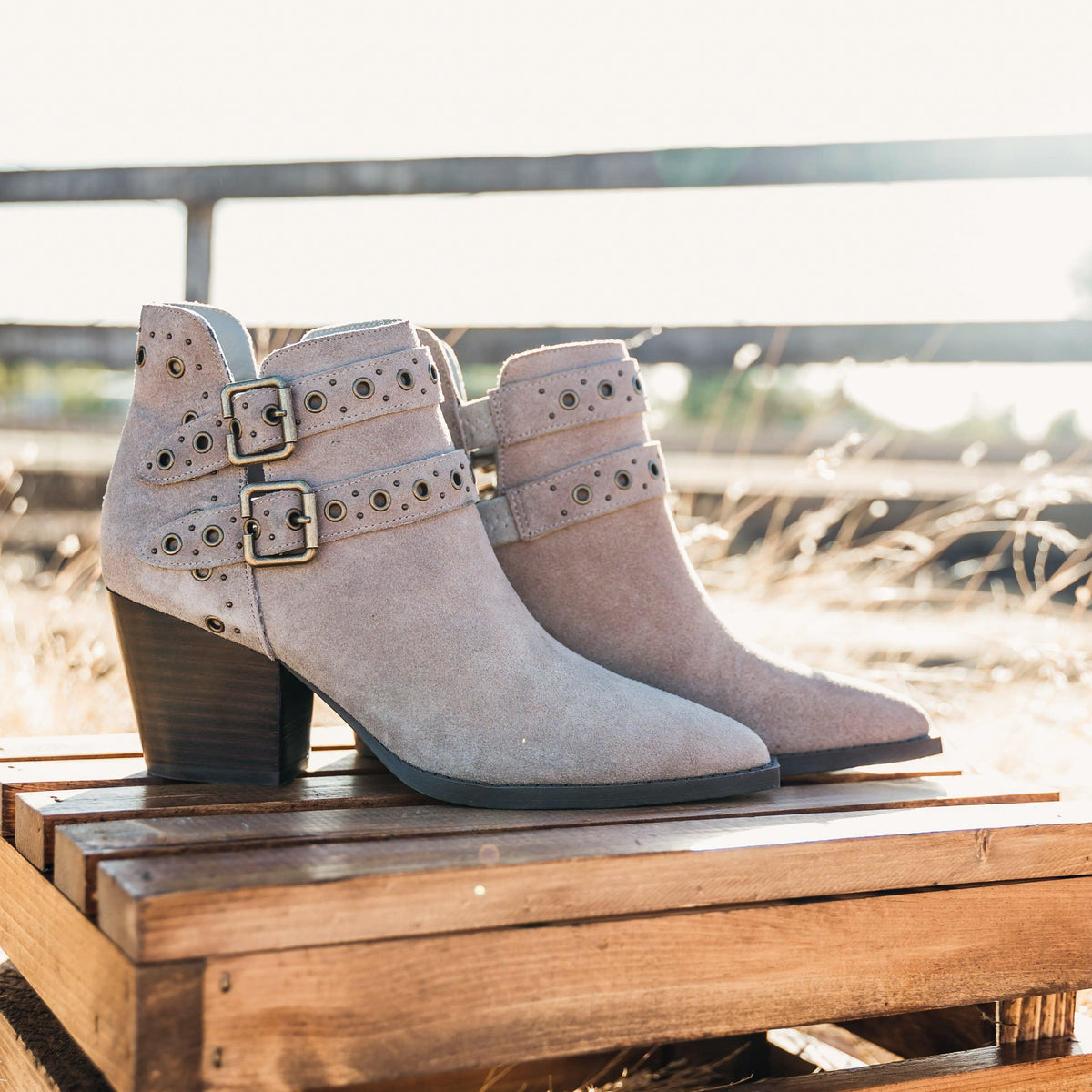 Elsa Leather Ankle Boot in Taupe - Three Mad Hatters Mercantile 