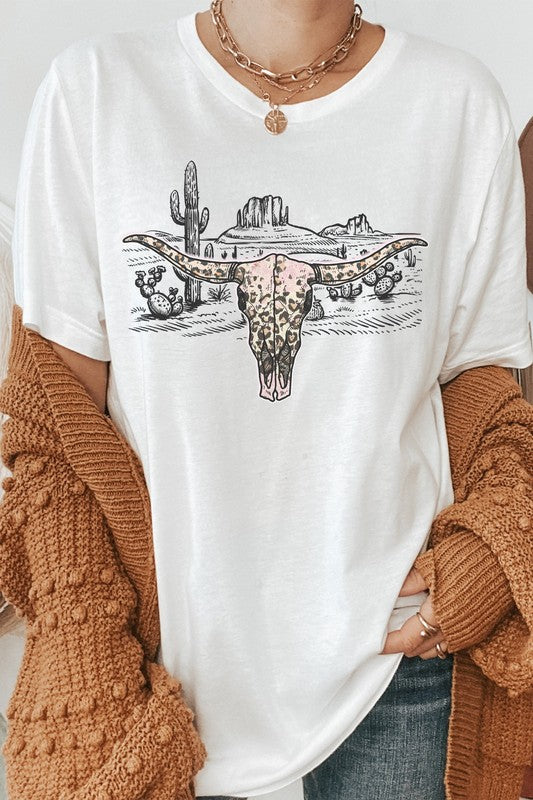 Longhorn Skull Western Desert Scene Graphic Tee Womens Graphic T-shirt White S 