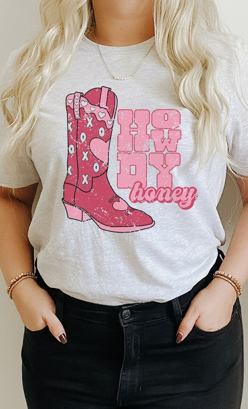 Howdy Honey XOXO Boots Valentines Graphic Tee Womens Graphic T-shirt Ash Gray S 