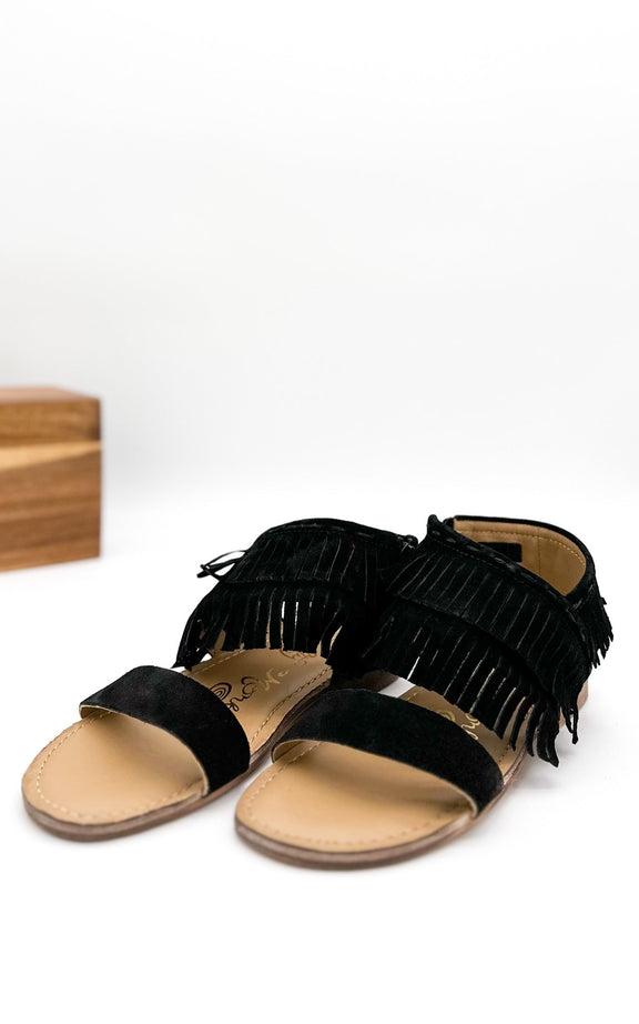 Fringe Star Sandal in Black Shoes   