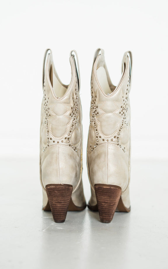 Houston Western Boots in Champagne Shoes   