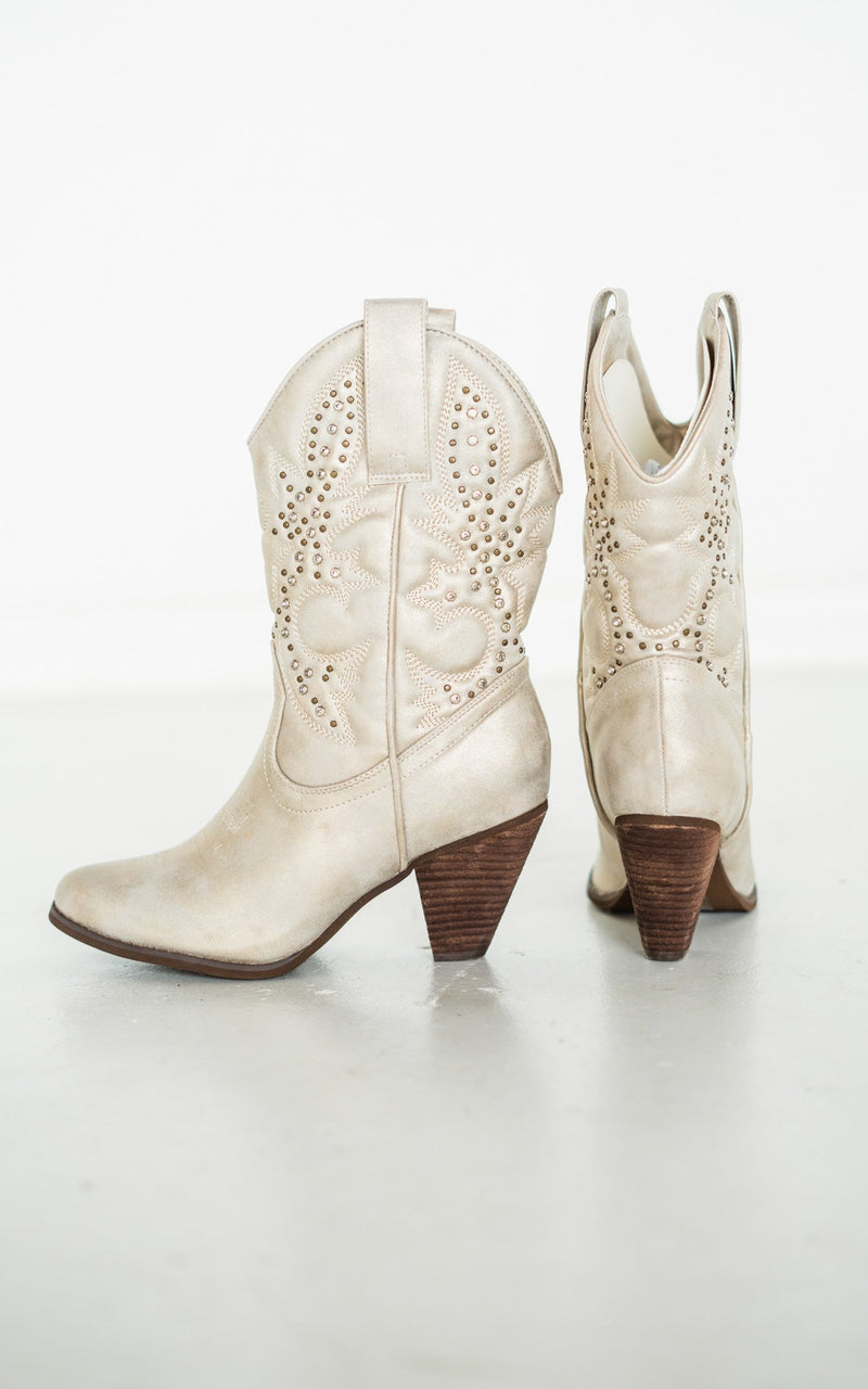 Houston Western Boots in Champagne Shoes   