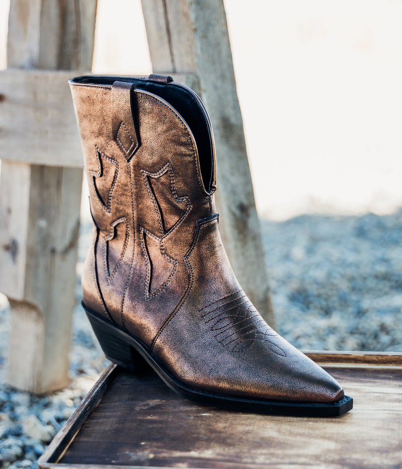 Jersey Metallic Boot in Bronze Shoes