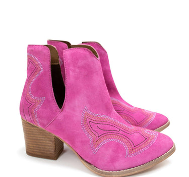 Journee Ankle Boots in Magenta