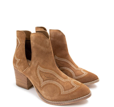 Journee Ankle Boots in Tan
