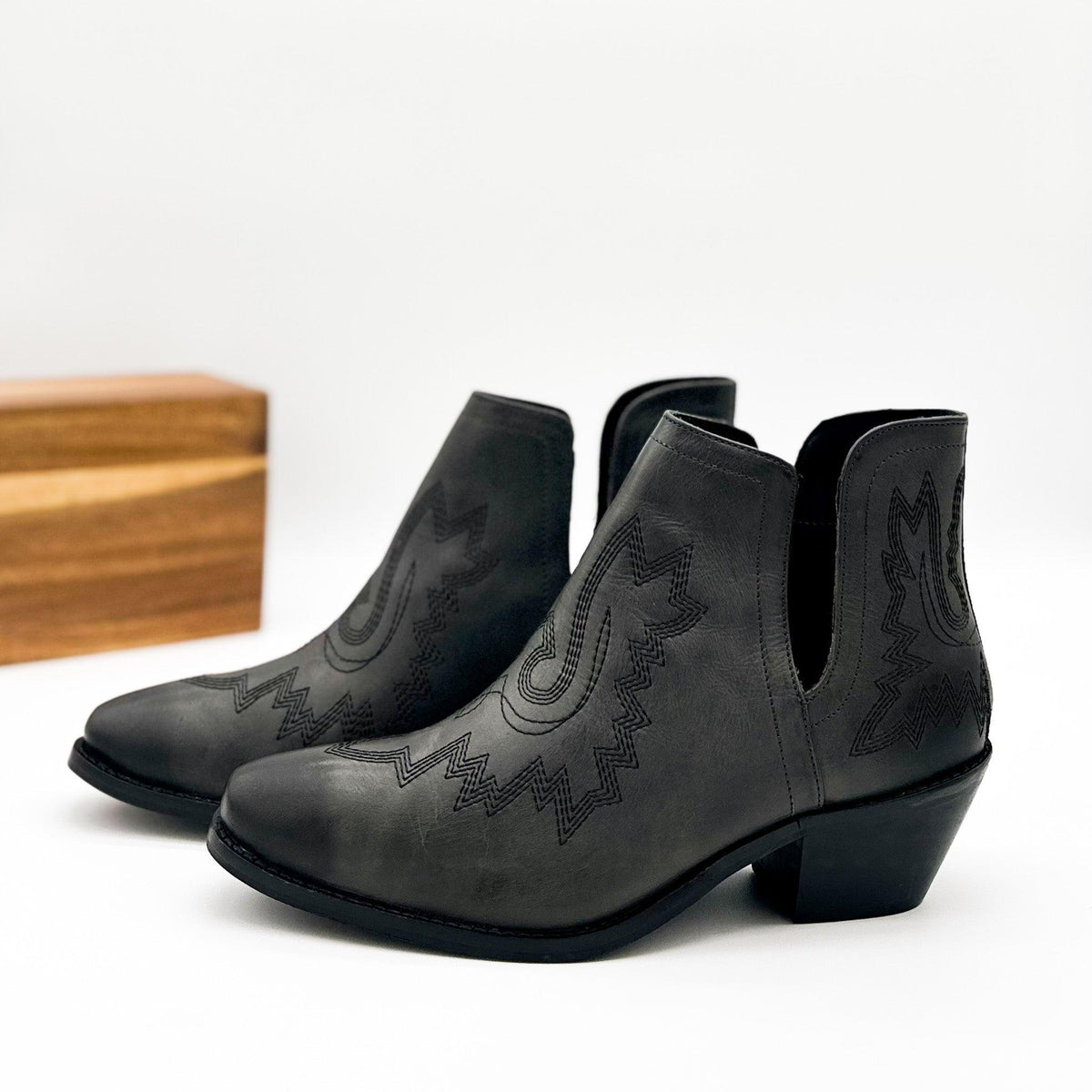 Kickin' Booties in Black - Three Mad Hatters Mercantile 