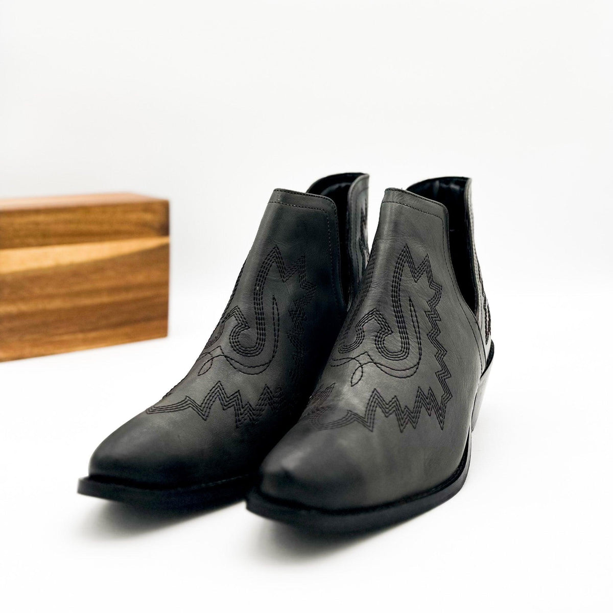 Kickin' Booties in Black - Three Mad Hatters Mercantile 
