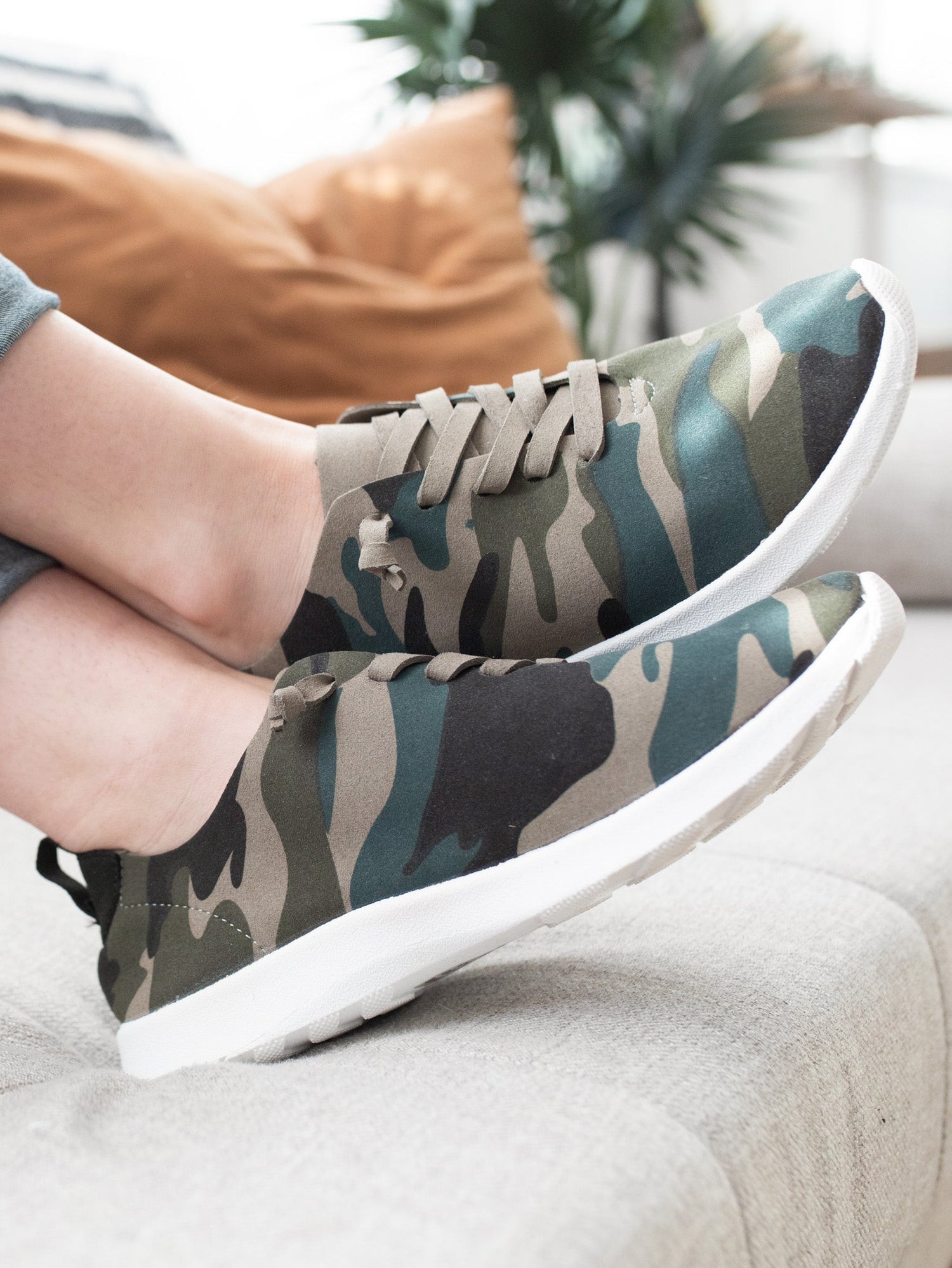 Mayo Sneaker in Camo Shoes   