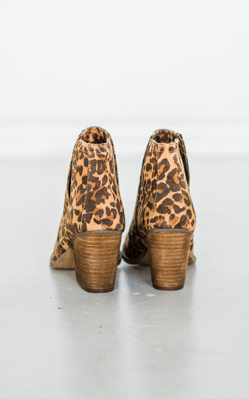 Tarim Bootie in Leopard Shoes   