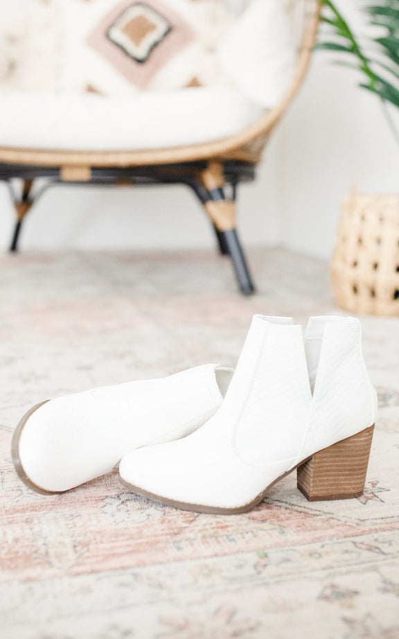 Tarim Bootie in White Shoes   