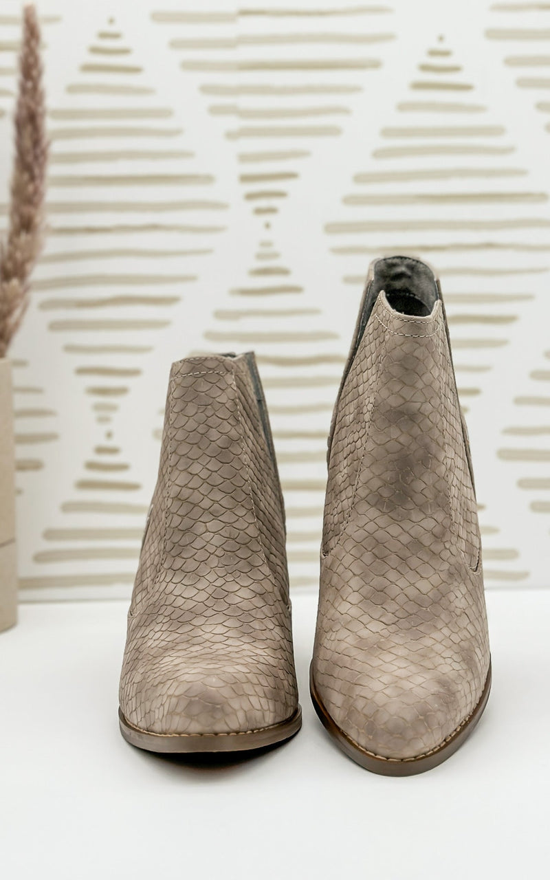 Tarim Bootie in Taupe Shoes   